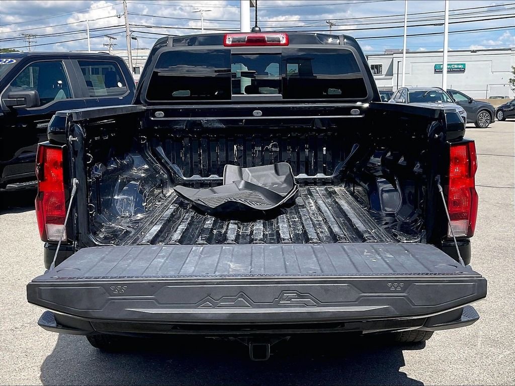 Used 2024 Black Chevrolet Work Truck image 31
