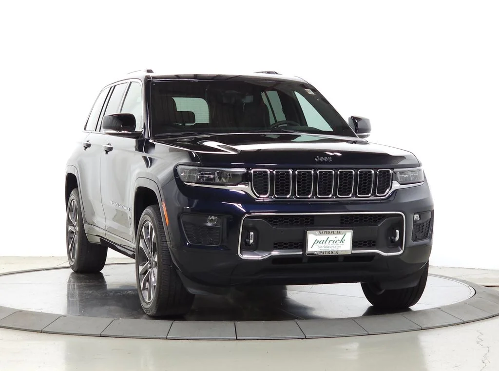 Used 2023 Black Jeep Overland image 10