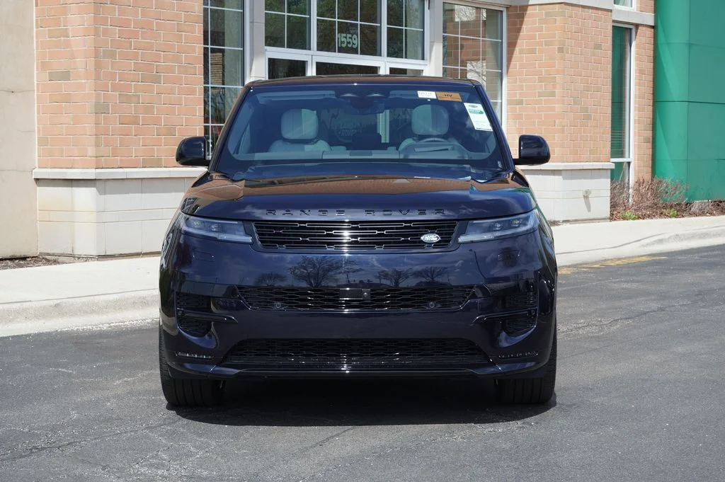 New 2026 Constellation Blue Ultra Metallic Gloss Land Rover Dynamic SE image 2