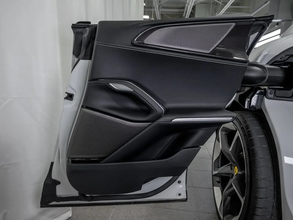 2025 Ferrari Purosangue Base - Photo 20