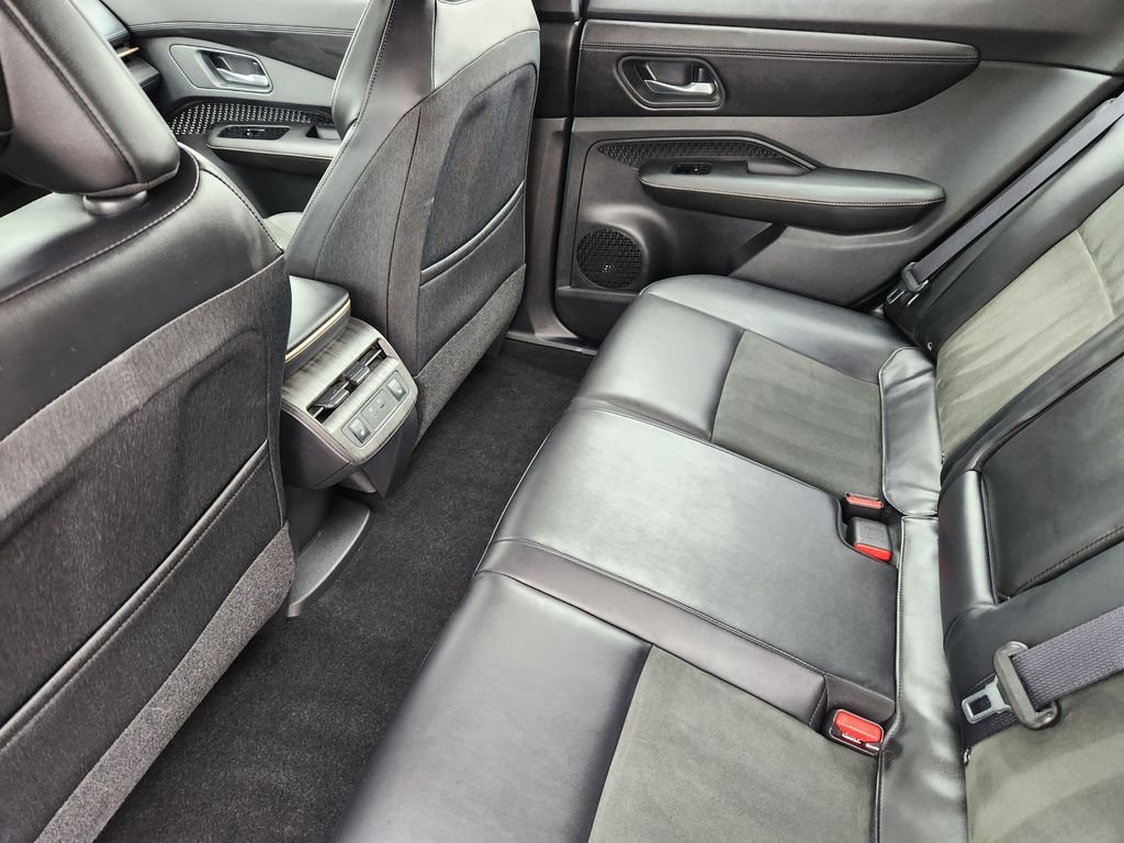 Used 2023 Gray Nissan EVOLVE+ image 26