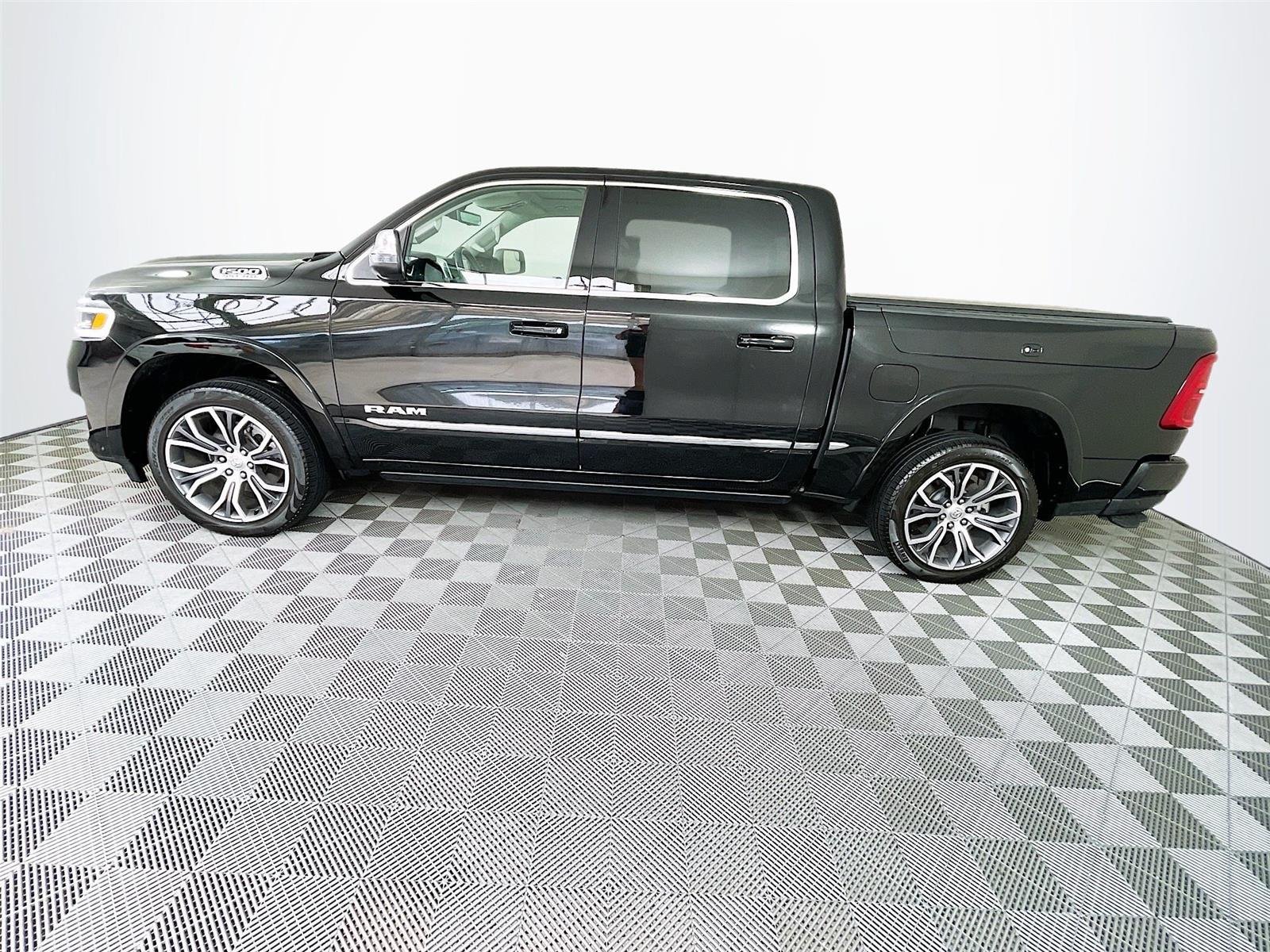 Used 2025 Diamond Black Crystal Pearlcoat Ram Tungsten image 4