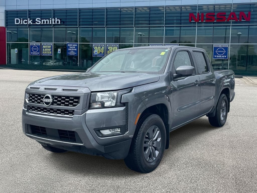 Used 2025 Gray Nissan SV image 3