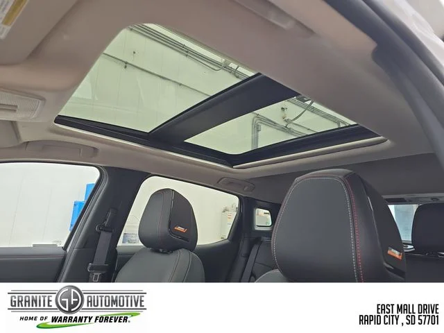 New 2026 Aspen White TriCoat Nissan SR image 21