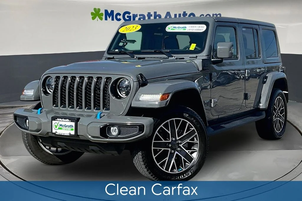 Used 2023 Gray Jeep Sahara 4xe image 3