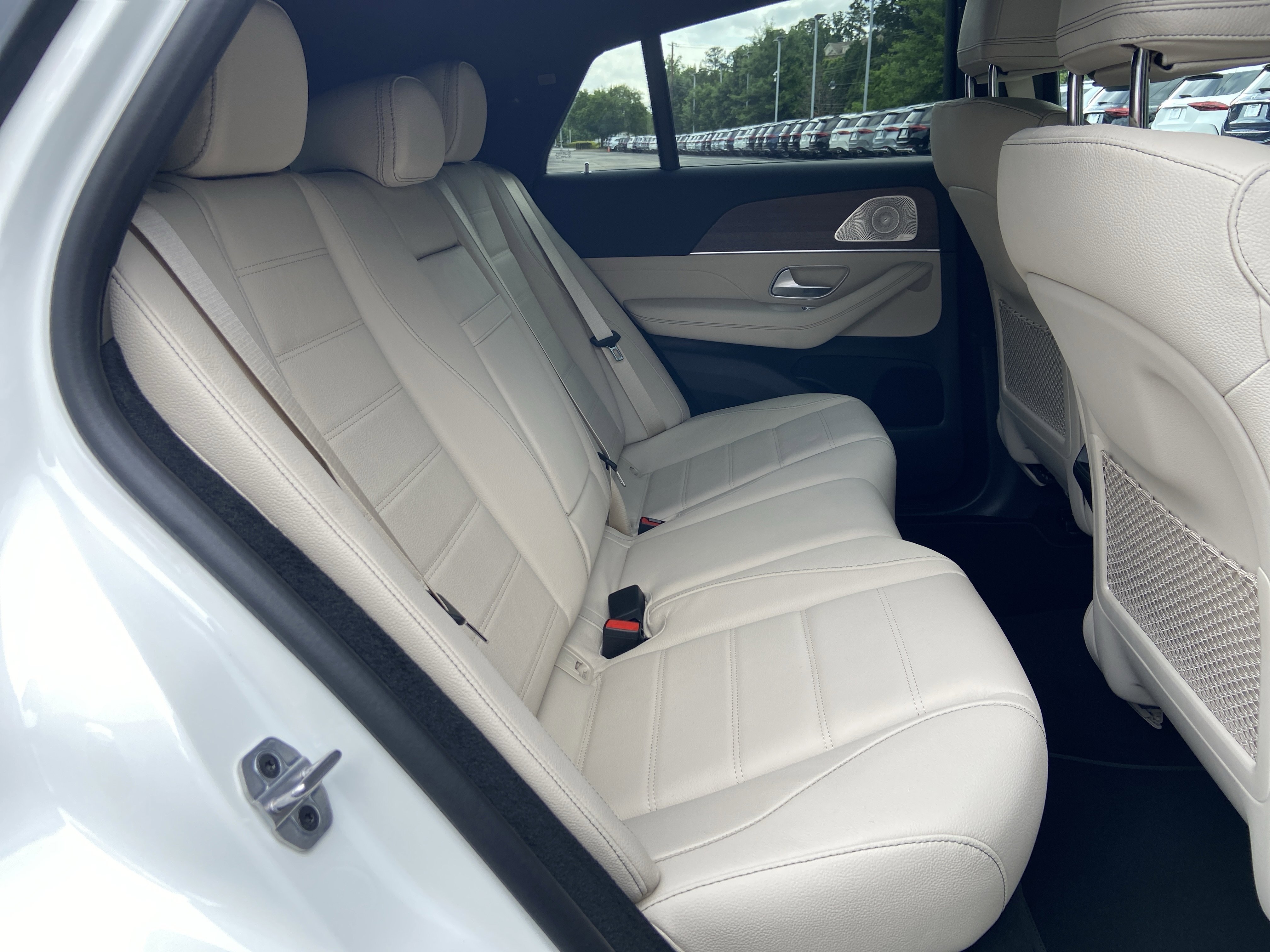 New 2026 Polar White Mercedes-Benz GLE 450 4MATIC® Coupe image 40