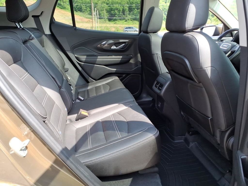 Used 2023 Brown GMC Denali image 21