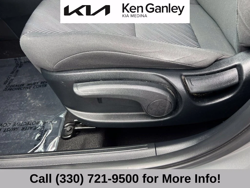 Certified Used 2024 Gray Kia LX image 29