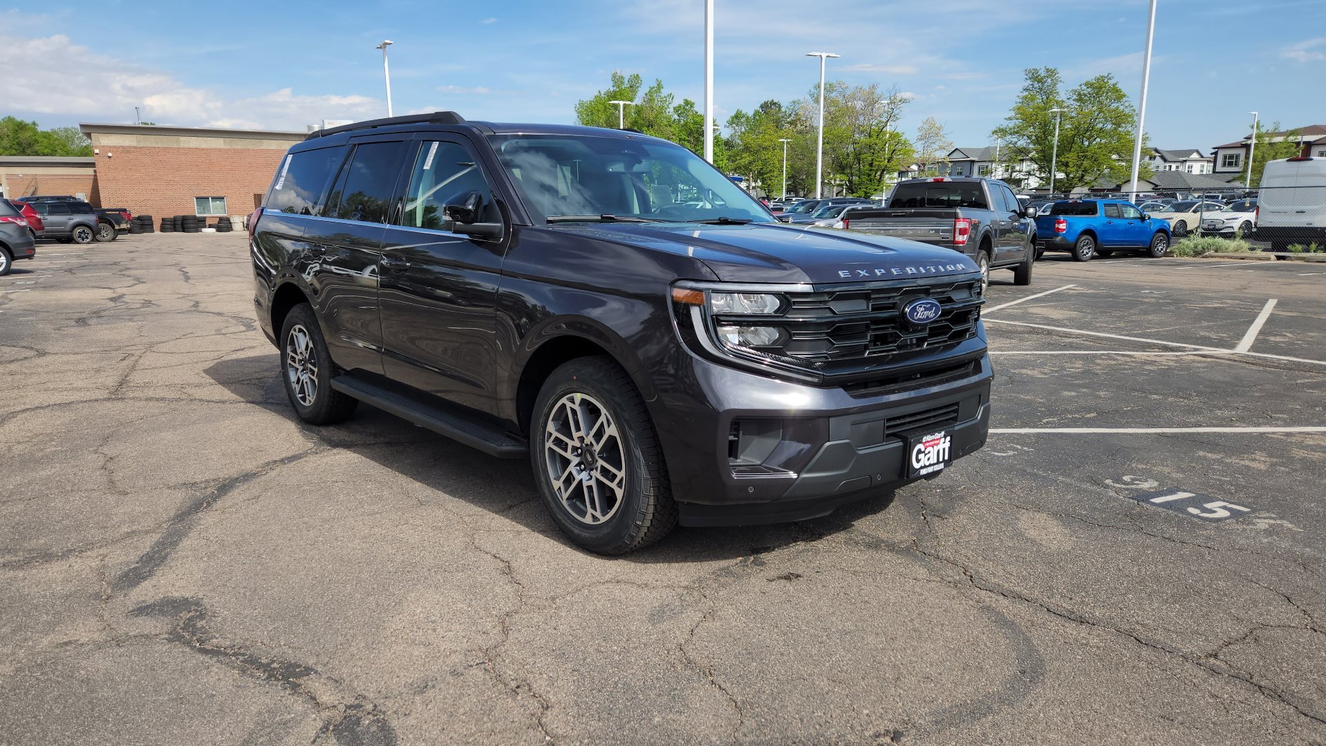 New 2026 Dark Matter Gray Metallic Ford Active image 19