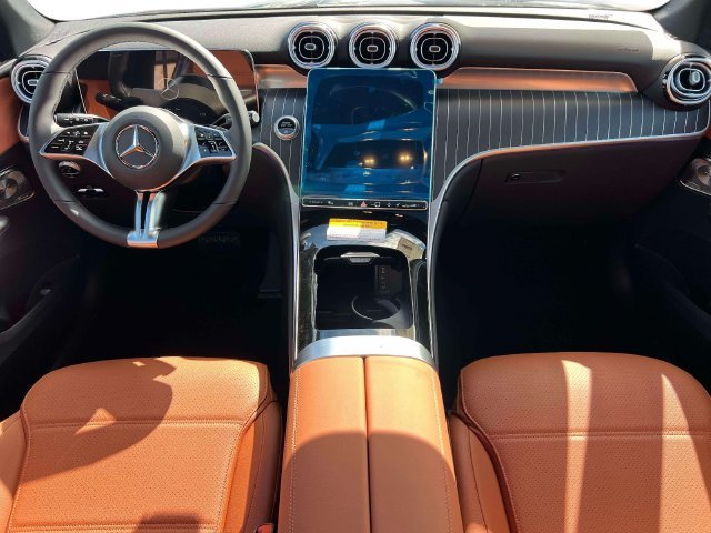 New 2027 Black Mercedes-Benz GLC 300 image 15