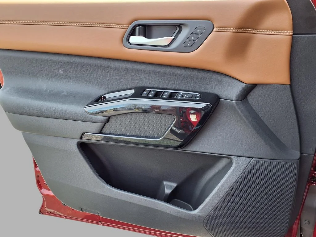 New 2026 Red Nissan Platinum image 18