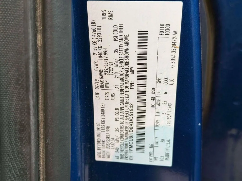 Used 2019 Blue Ford SEL image 14