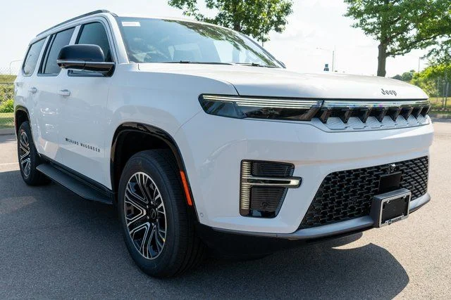 New 2026 Bright White Clearcoat Jeep  image 4