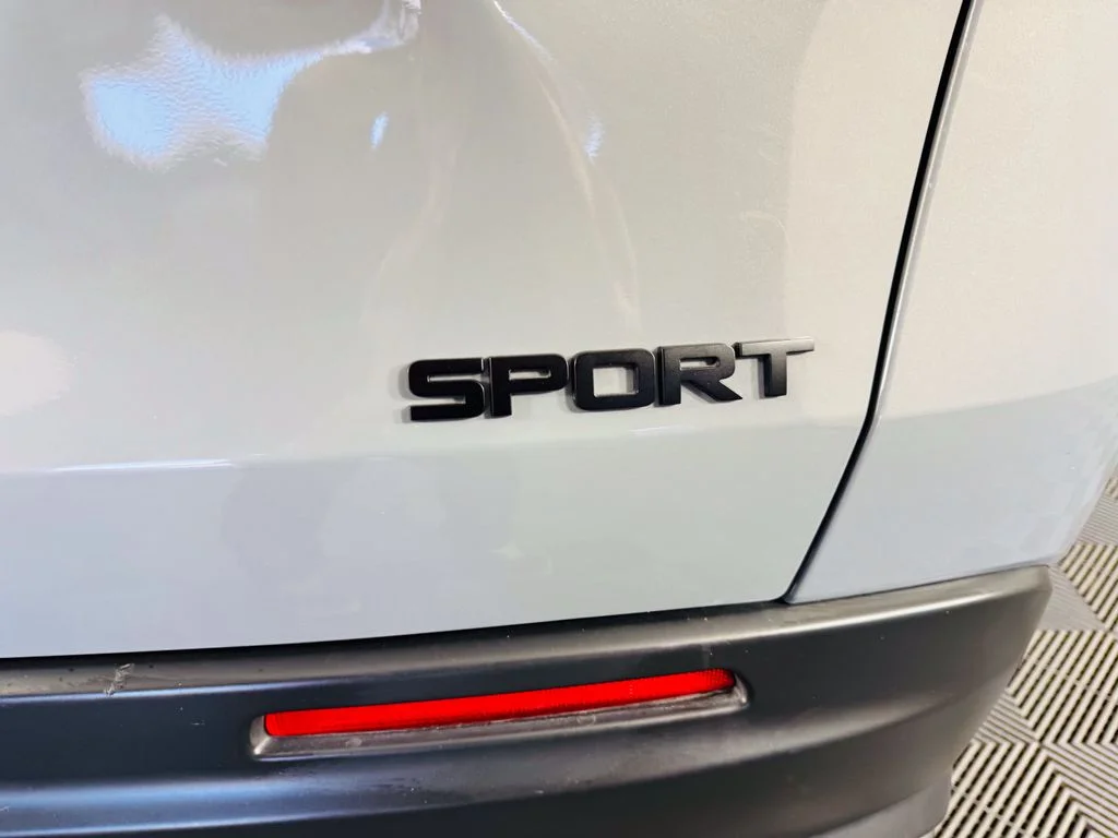 Used 2024  Honda Sport image 24