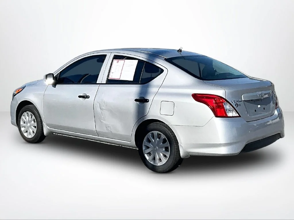 Used 2019 Silver Nissan 1.6 S image 13