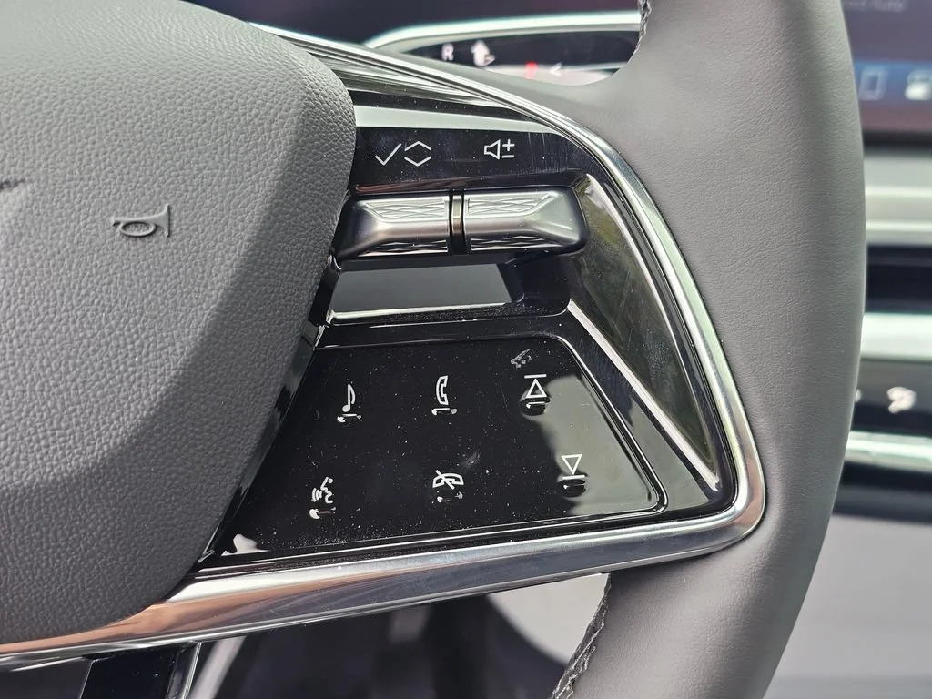 2026 Cadillac LYRIQ Sport - Photo 25
