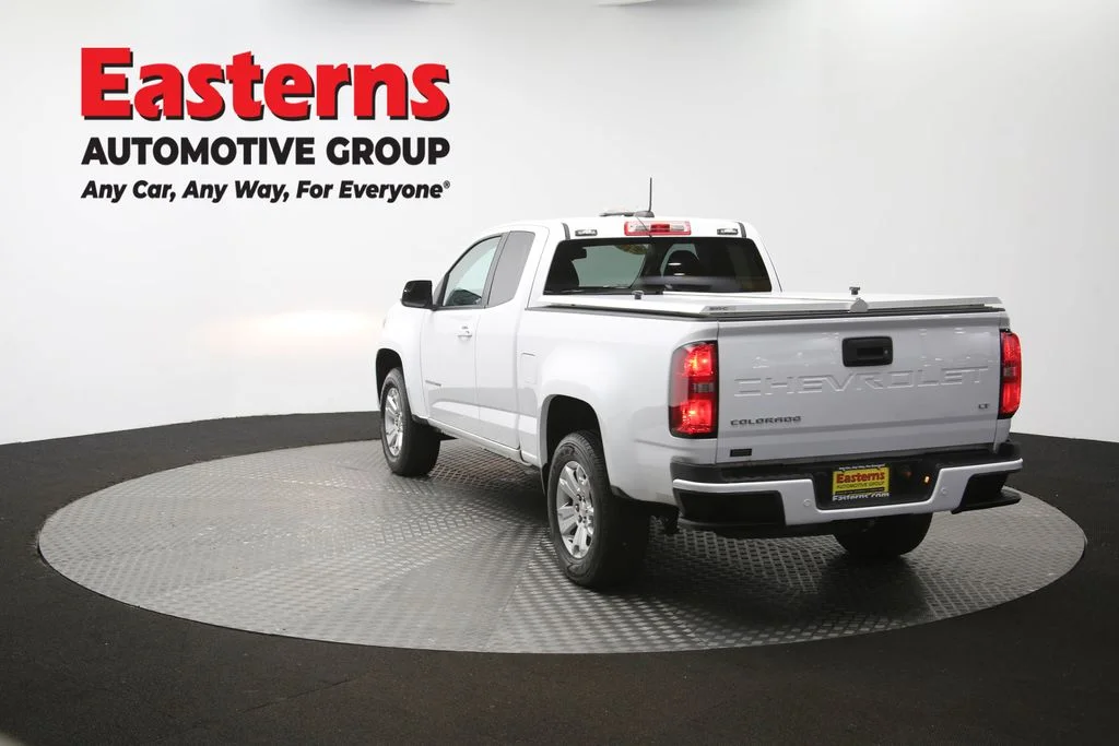 Used 2022 White Chevrolet LT image 62
