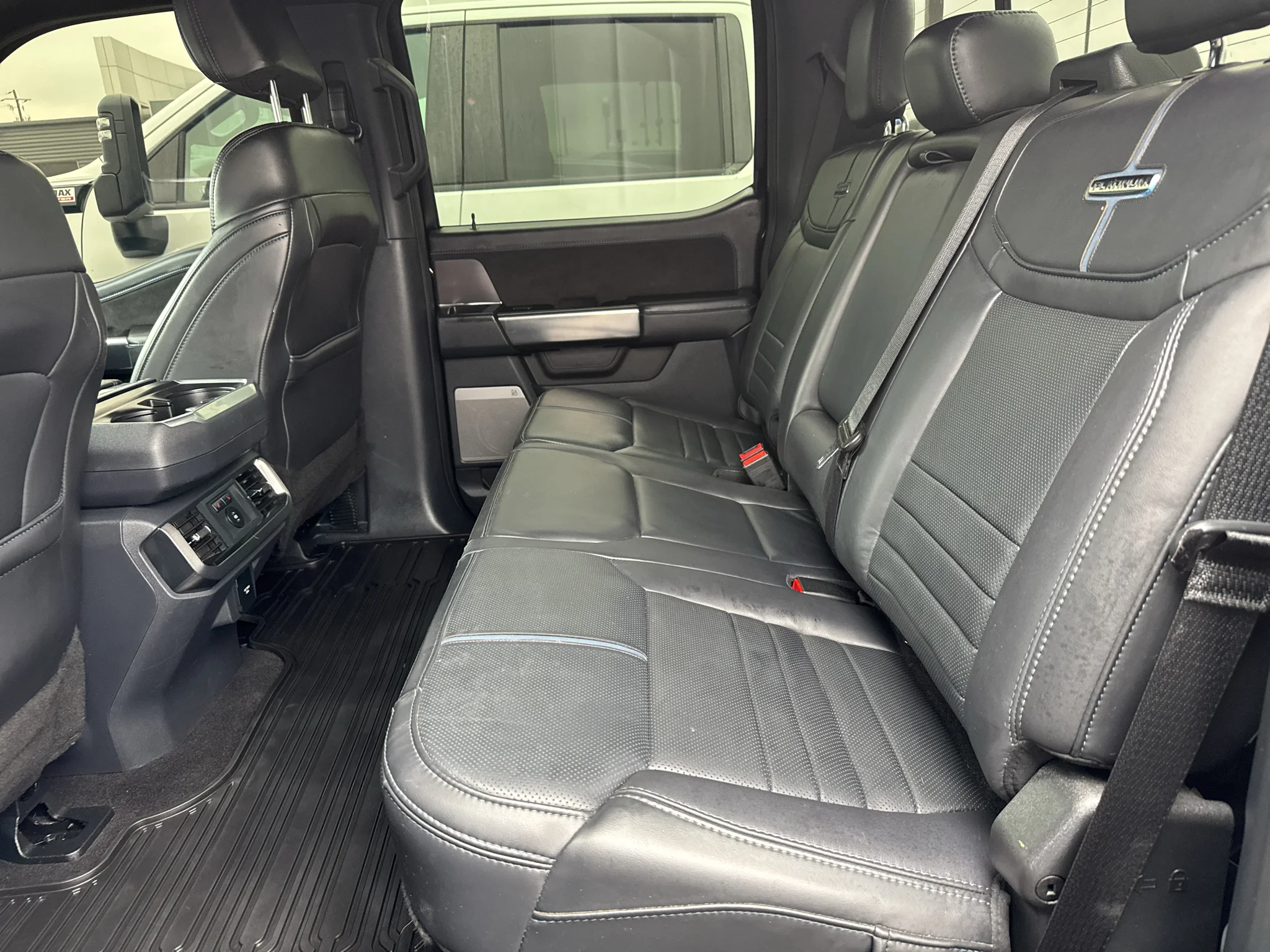 Used 2025 Agate Black Metallic Ford Platinum image 8