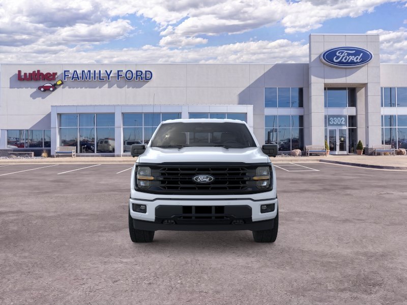 New 2026 Oxford White Ford XLT image 32