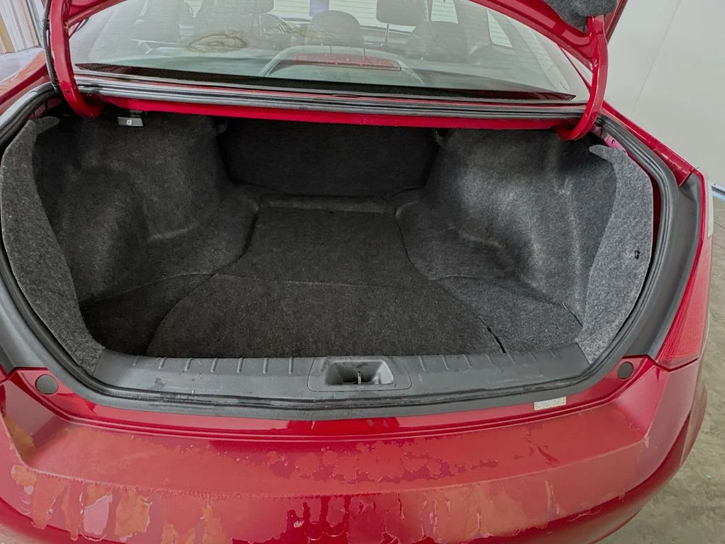 Used 2010 Red Honda EX-L image 29