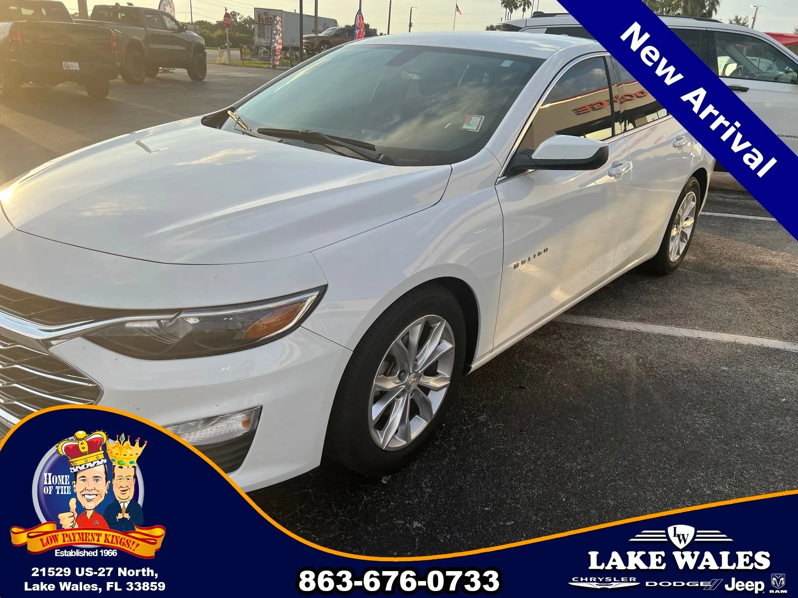 Used 2022 White Chevrolet LT image 4