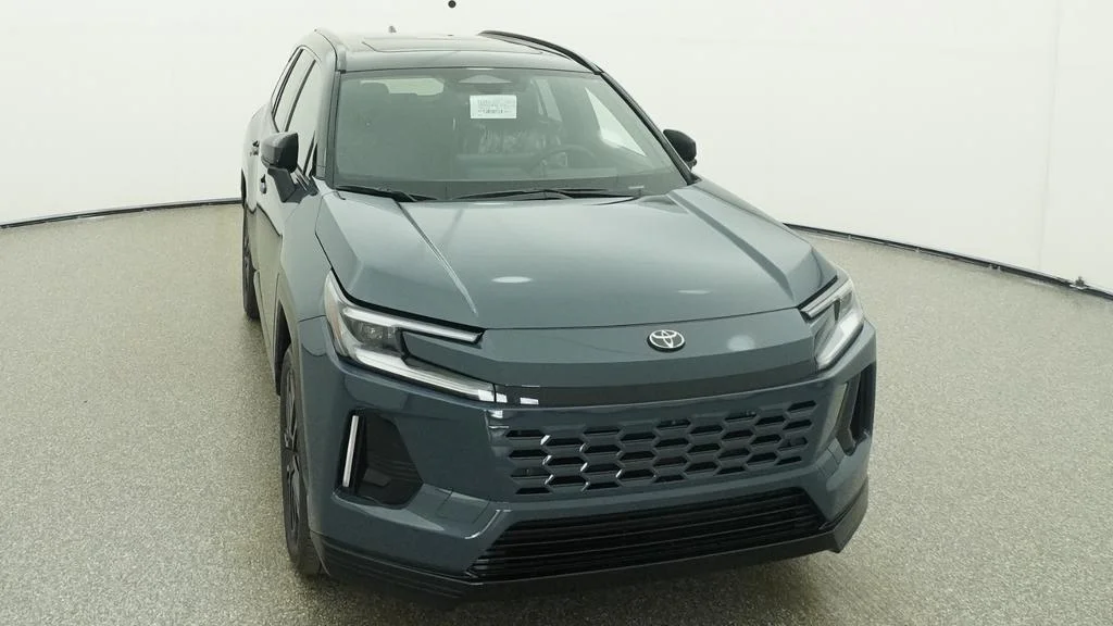 New 2026 Storm Cloud with Midnight Black Metallic roof Toyota XSE image 8