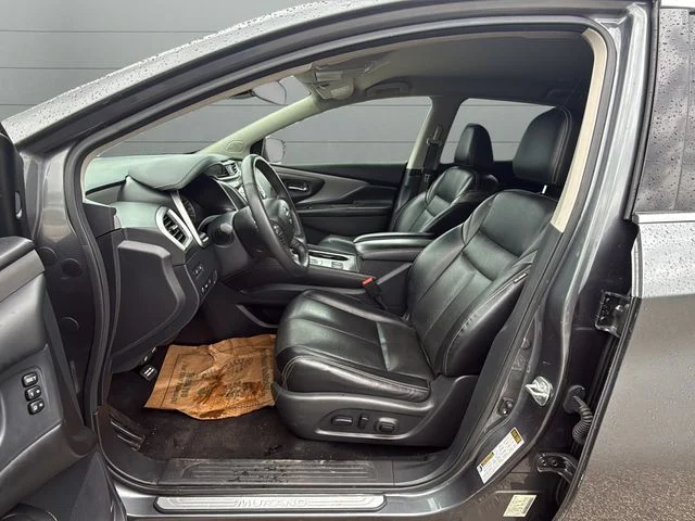 Used 2020 Gray Nissan SL image 26