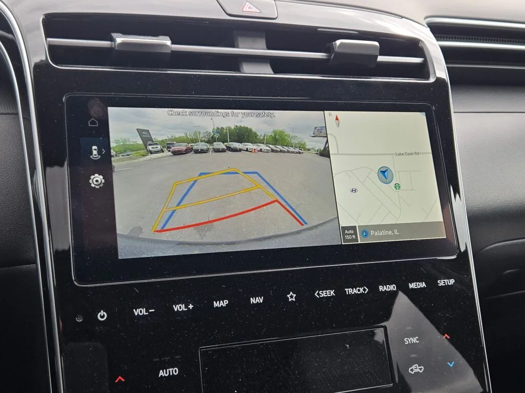 Used 2024 Black Hyundai SEL image 29