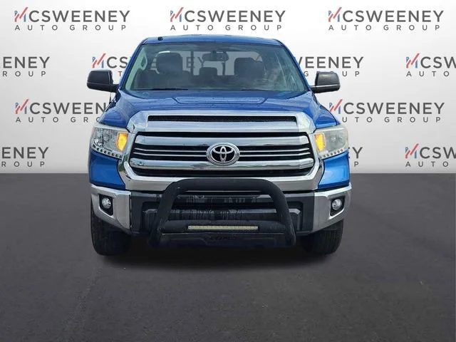 Used 2016 Blue Toyota SR5 image 8
