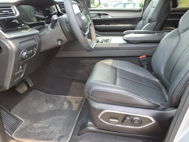 Used 2023 Silver Jeep Series II image 20