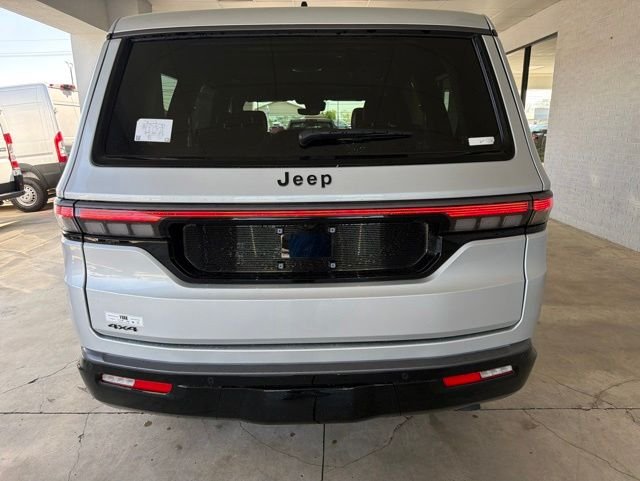 New 2026 Silver Zynith Jeep Limited Reserve image 4
