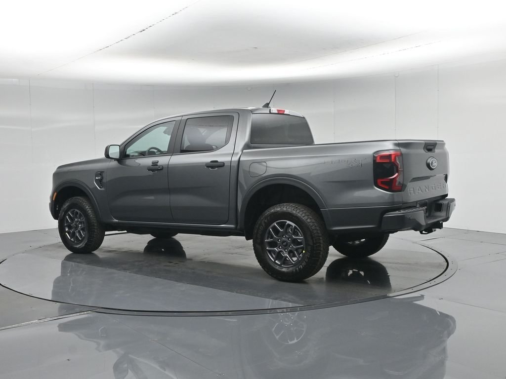 New 2026 Carbonized Gray Metallic Ford XLT image 6