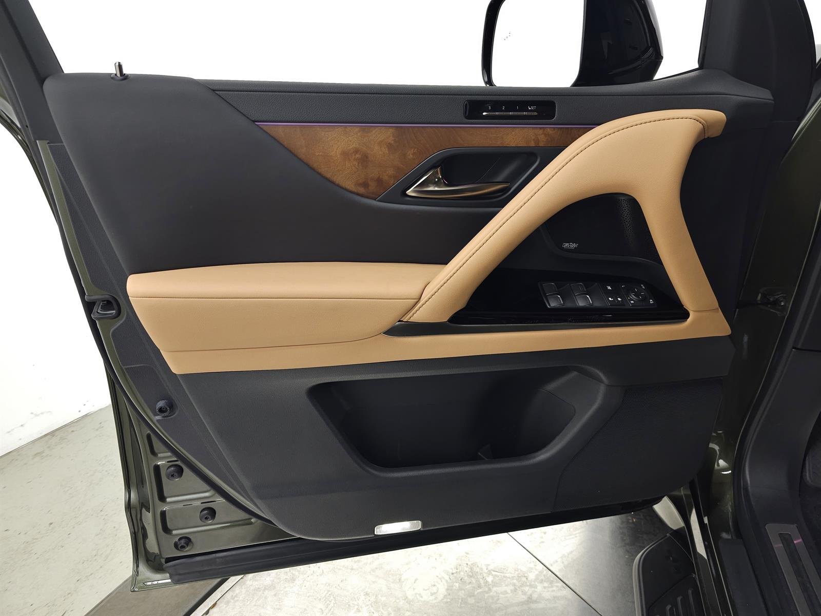 Certified Used 2025 Green Lexus Luxury image 17