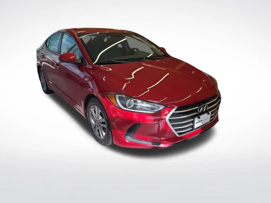 Used 2018 Red Hyundai SEL image 9
