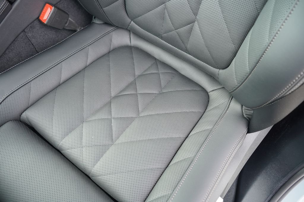 New 2026 Brooklyn Grey Metallic BMW xDrive50e image 12