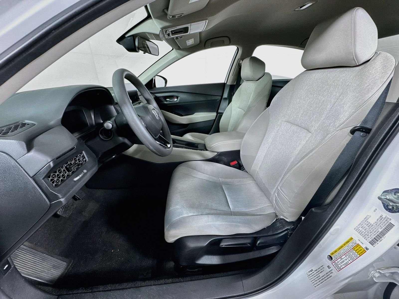 2024 Honda Accord LX - Photo 11