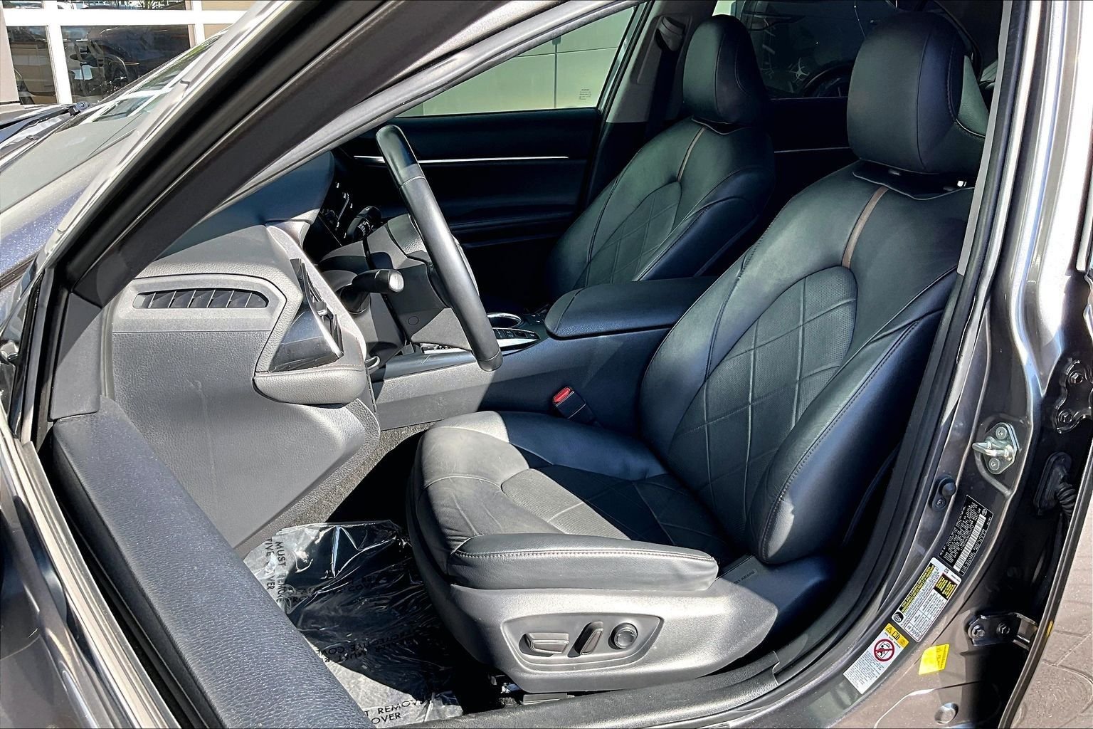 Used 2019 Gray Toyota XLE image 24