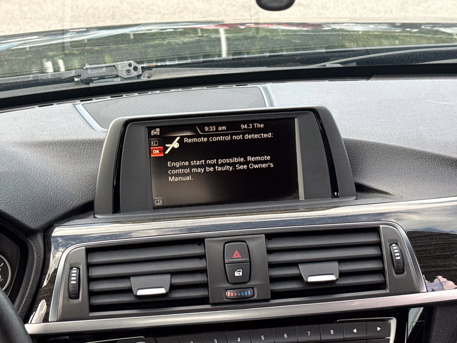 Used 2016 Black BMW 328i xDrive image 20