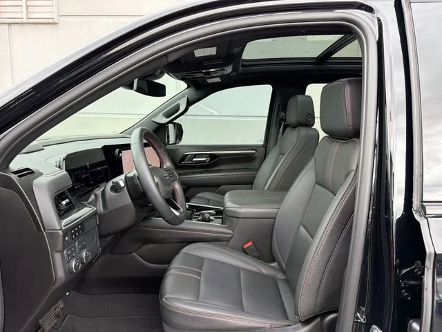 Used 2025 Black Chevrolet RST image 20