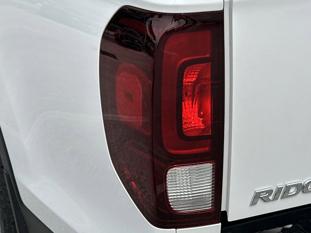Used 2023 White Honda Sport image 27