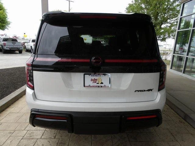 2025 Nissan Armada PRO-4X - Photo 6