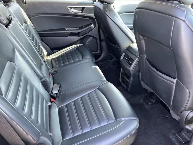 Used 2024 Silver Ford SEL image 20