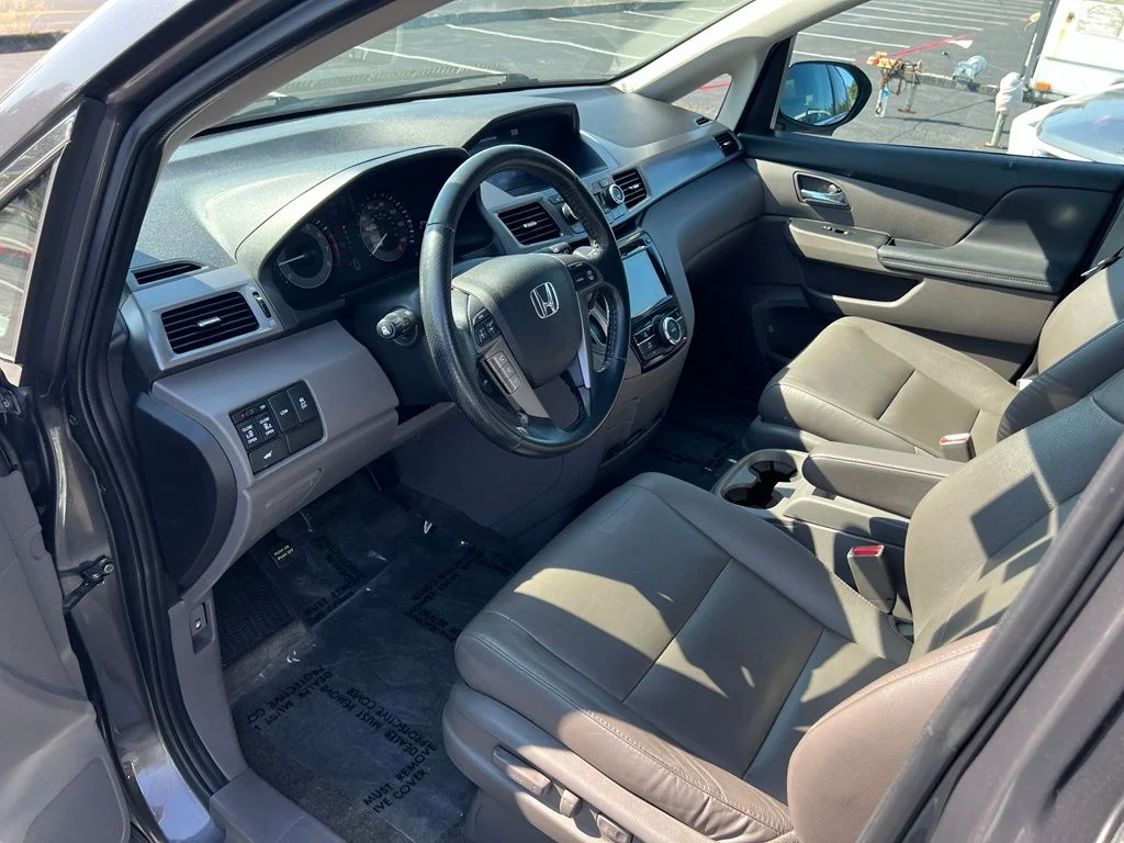 Used 2014 Modern Steel Metallic Honda EX-L image 10
