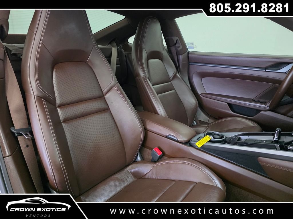 Used 2020  Porsche Carrera image 15