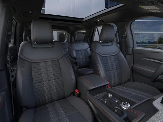New 2026 Agate Black Metallic Ford ST-Line image 10