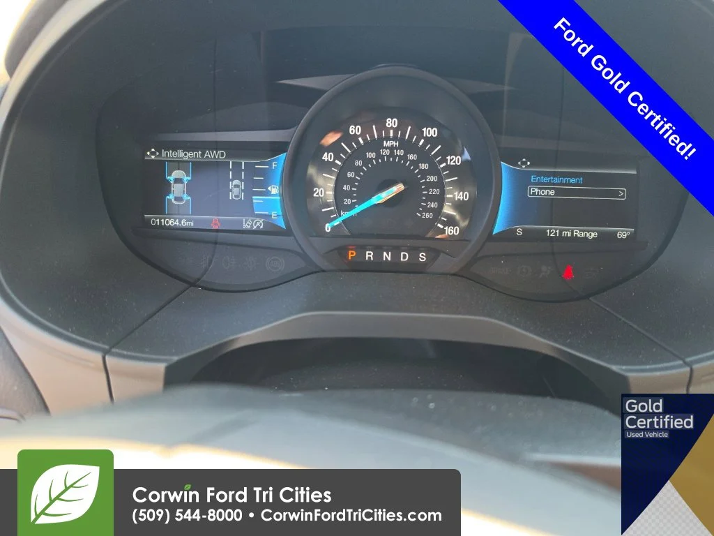 Used 2024 Silver Ford SEL image 4