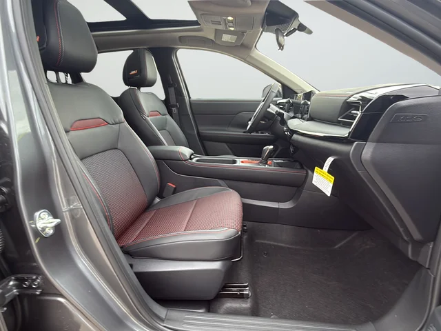 2026 Nissan KICKS SR AWD - Photo 9