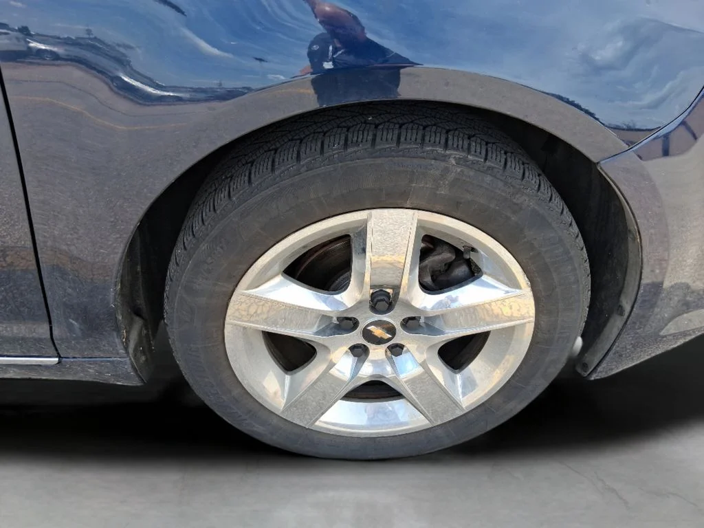 Used 2010 Blue Chevrolet LT image 11