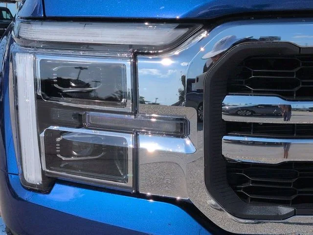 New 2026 Blue Ford Lariat image 9