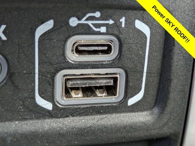 Used 2023 Gray Jeep Sahara 4xe image 22